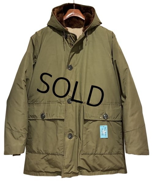 画像1: 60's【ビンテージ】Eddie Bauer【エディーバウアー】【バウアーダウン】【オリーブグリーン】ポーラライト【ダウンジャケット】【サイズM】 (1)