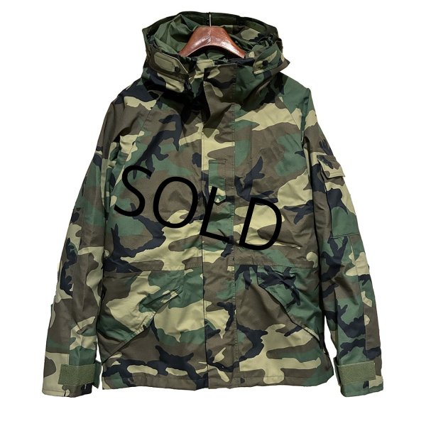 画像1:  ほぼ未使用!!【ビンテージ】【米軍実物】【U.S.ARMY】【ECWCS】エクワックス 【ウッドランド】【ゴアテックスパーカー】【M-short】  (1)