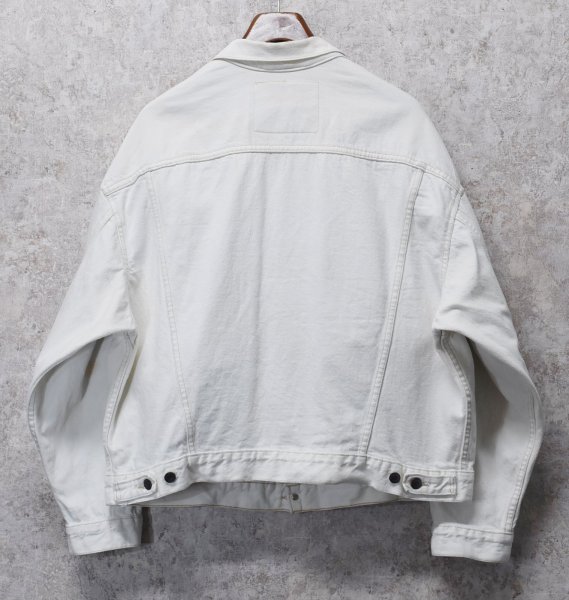 画像3: 90’s 【ビンテージ】USA製【リーバイス】デカパッチ【LEVIS】【70598-4159】白【Gジャン】デニムジャケット【サイズXL】  (3)
