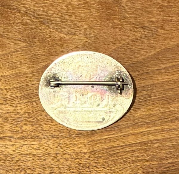 画像2: 30〜40's【ビンテージ】【PEGISTERED CHAUFFEUR】【registered chauffeur】【51492】【OHIO】オハイオ【ライセンスバッジ】【バッジ】  (2)