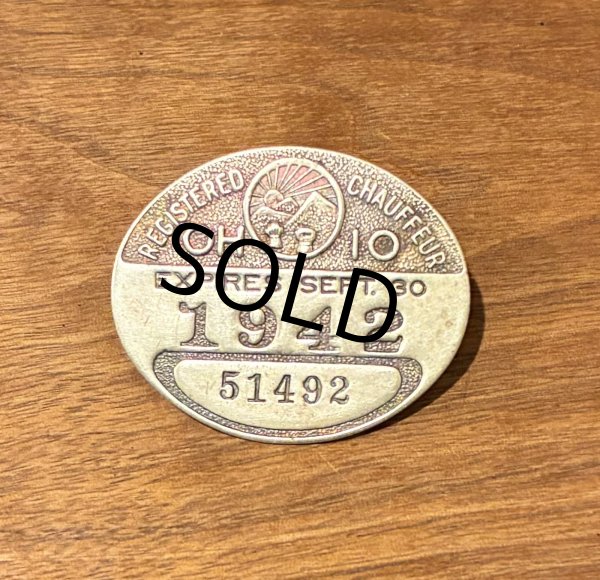 画像1: 30〜40's【ビンテージ】【PEGISTERED CHAUFFEUR】【registered chauffeur】【51492】【OHIO】オハイオ【ライセンスバッジ】【バッジ】  (1)