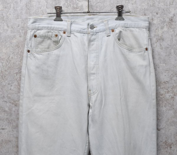 画像3: 90’s~【ビンテージ】【USA製】【LEVI'S】【リーバイス５０１】501 ホワイトデニム  白【デニムパンツ】【34x30】  (3)