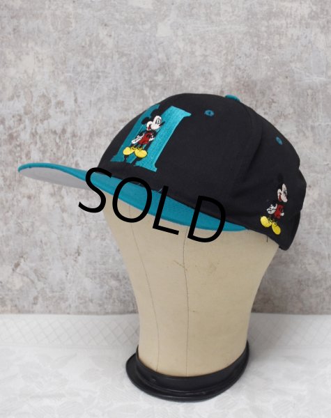 画像3: 【デッドストック】【MICKEY】ミッキーマウス【黒×エメラルド】刺繍入り【BBキャップ】   (3)