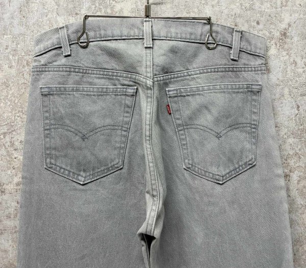 画像4: 90's【USA製】【ビンテージ】【LEVI'S】【リーバイス５０５】505 グレーデニム【デニムパンツ】【36×32】  (4)