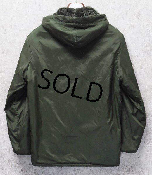 画像5: 〜80's【ビンテージ】オリーブグリーン ナイロンｘフェイクファー【リバーシブルパーカ】  (5)