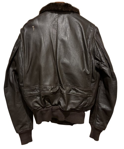 画像4: 60's【米軍実物】【ビンテージ】【U.S.NAVY】【G-1】7823B【IRVIN B. FOSTER SPORTSWEAR製】【フライトジャケット】【US44】  (4)