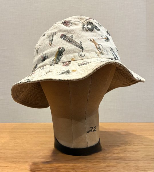 画像4: 程度良好!! USA製【ビンテージ】生成りｘルアー 総柄【コットン】毛ばり 釣り【バケットハット】【サイズM】  (4)