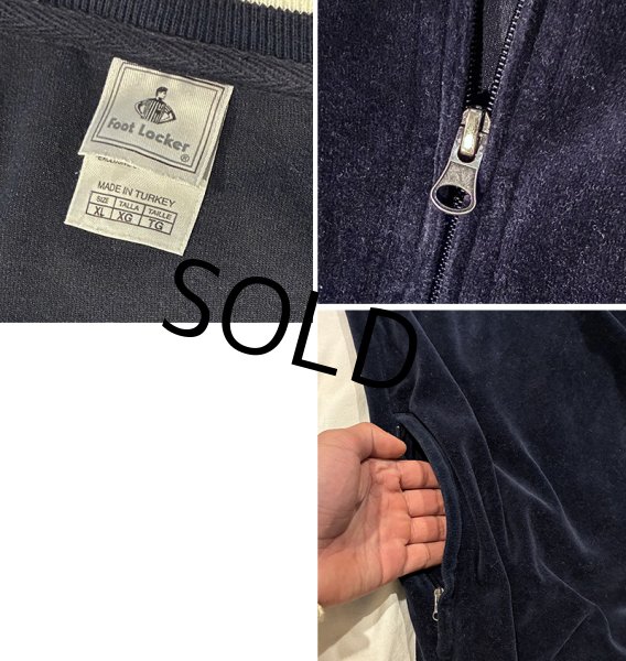 画像2: 【ビンテージ】Foot Locker 【フットロッカー】紺ｘ白ライン【ベロア地】【トラックジャージ】トラックジャケット【サイズXL】  (2)