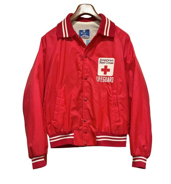 画像1: アメリカンレッドクロスとライフガードの関係記入！！〜90'ｓ【ビンテージ】Champion【チャンピオン】RED CROSS レッドクロス 赤十字 LIFEGUARD【赤】【ナイロンスタジャン】【サイズM】  (1)