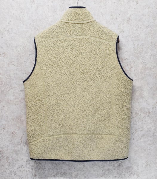 画像4: ビンテージ【パタゴニア】【patagonia】ベージュ【レトロパイルベスト】【フリースベスト】【サイズL】  (4)