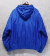 画像4: 【ビンテージ】【TYR】ティア【青ナイロン×裏フリース】【袖ロゴ入り】パーカー【サイズXL】   (4)