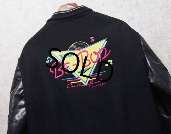 画像3: 〜80’ｓ USA製【DeLONG】デロング【ビンテージ】The Be-Bop Cafe【メルトンｘレザー】【黒】【襟付きスタジャン】【US42】  (3)
