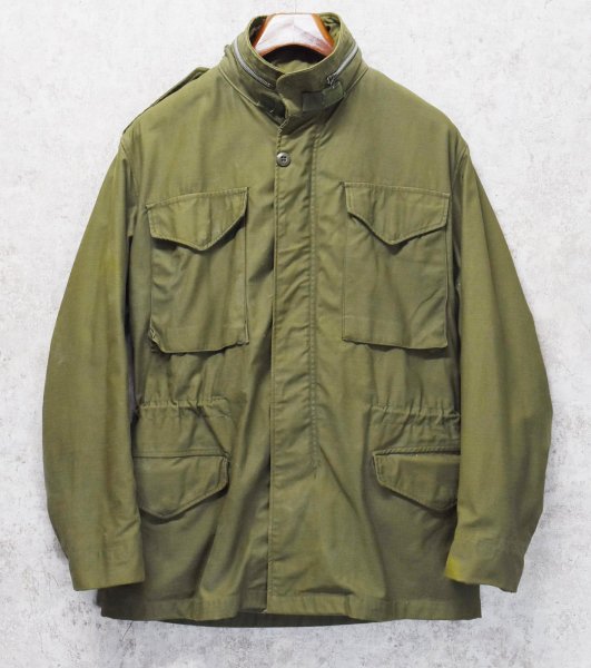 画像1: 【70's】【ビンテージ】米軍実物【U.S.ARMY】2'nd【２型】アルファ製【M-65】アルミジップ【フィールドジャケット】【S-R】  (1)