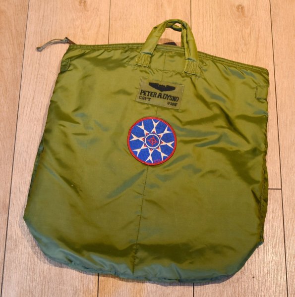 画像1: 程度良好  70's【ビンテージ】【米軍実物】【USAF】【ヘルメットバッグ】  (1)