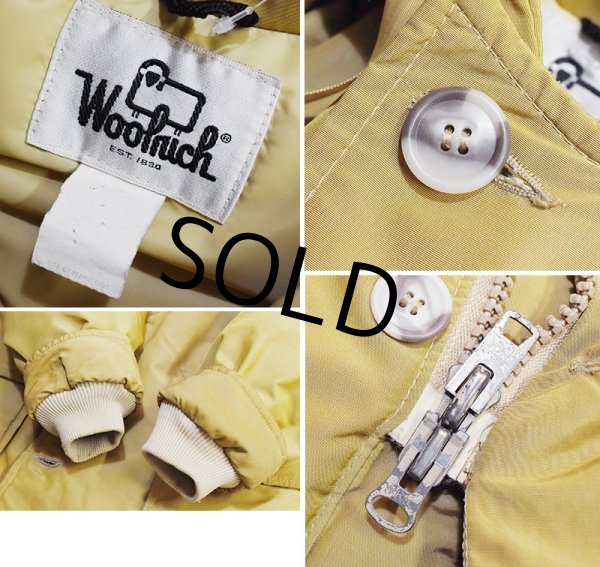 画像2: 70's【ビンテージ】【ウールリッチ】【Woolrich】【ベージュ】【中綿入り】【ファーフード付き】【中綿ダウンジャケット】【サイズM程度】  (2)