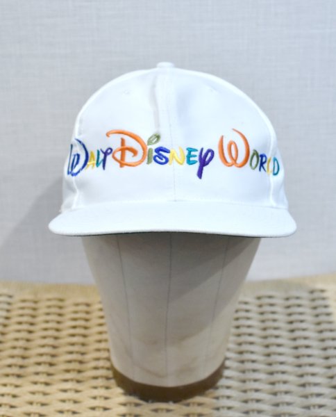 画像3: 【ビンテージ】Walt Disney World【ウォルトディズニー】刺繍【白】BBキャップ【ベースボールキャップ】サイズフリー  (3)