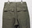 画像4: デッドストック【70's】【米軍実物】【ビンテージ】OG107【ベイカーパンツ】ボタンフライ  Ｗステッチ【ユーティリティパンツ】【32ｘ33】  (4)