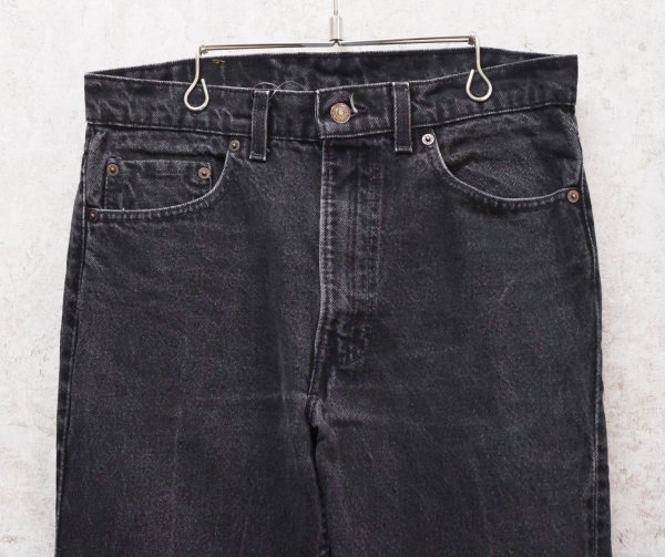 画像3: 90's【USA製】【ビンテージ】【LEVI'S】【リーバイス５０５】505【黒】【デニムパンツ】ブラックデニム【33×32】  (3)
