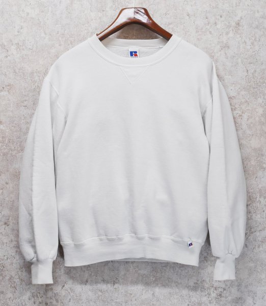 画像1: 90'ｓ【USA製】【RUSSELL】ラッセル【ビンテージ】白【無地】【クルーネック】前V スウェット【サイズM】  (1)