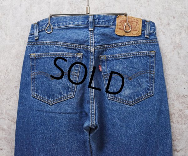 画像4: 80's【USA製】【ビンテージ】【LEVI'S】【リーバイス５０１】501【デニムパンツ】【33ｘ30】  (4)