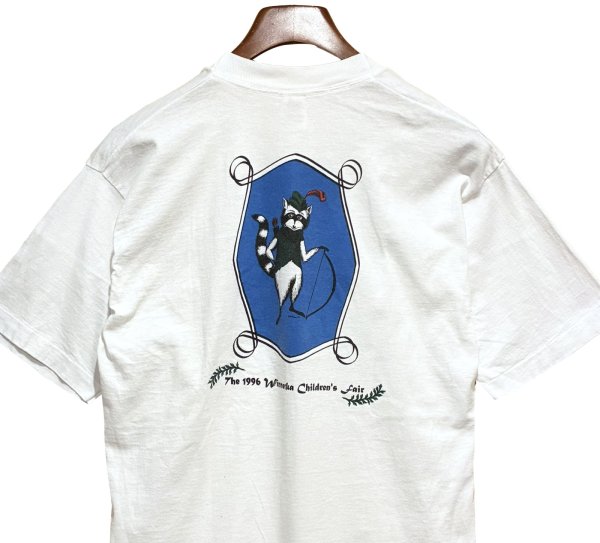 画像1: 90's【USA製】 ビンテージ【FRUIT OF THE LOOM 】フルーツオブザルーム【Adventure in~】狸【白】【 Tシャツ】【サイズM】  (1)