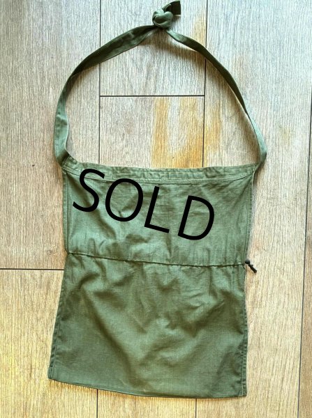画像3: 程度良好!! 40's【ビンテージ】【米軍】【red cross】アメリカンレッドクロス HBT 【エプロンバッグ】 【レッドクロス】  (3)