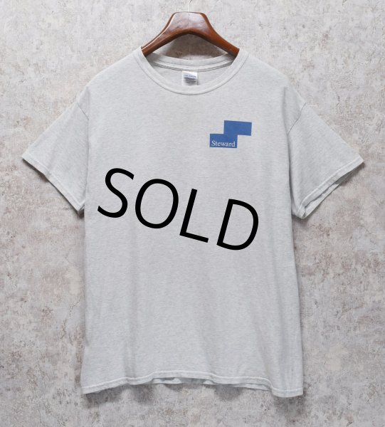 画像1: ビンテージ【GILDAN】【ギルダン】Steward【ライトグレー】【バックプリント付き】【Tシャツ】【サイズL】  (1)