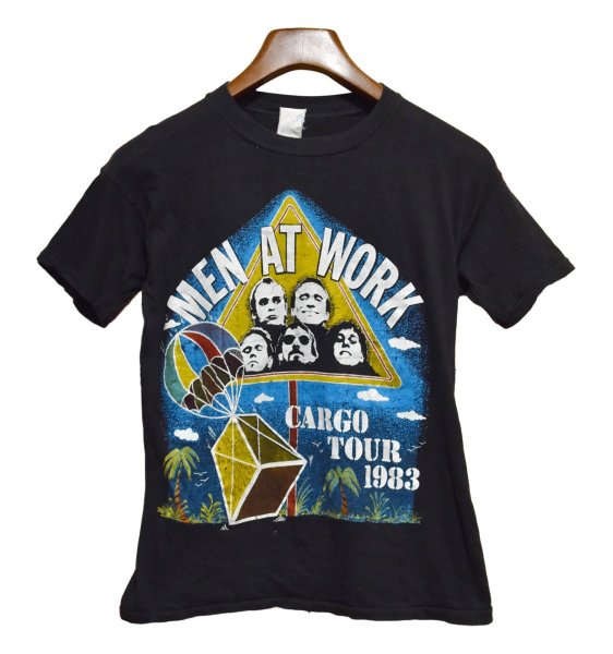 画像1: 80's【パキスタン製】ビンテージ【MEN AT WORK】メン・アット・ワーク【黒】デザイン【バンドTシャツ】【サイズM】  (1)