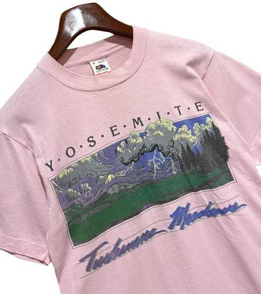 画像1: 90's【USA製】 ビンテージ【FRUIT OF THE LOOM 】フルーツオブザルーム【ヨセミテ】トゥオルミ・メドウス 【ピンク】【 Tシャツ】【サイズM】  (1)