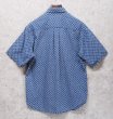 画像3: 90's~【ビンテージ】【DOCKERS】ドッカーズ【リーバイス】【青×幾何学模様】【半袖シャツ】ボタンダウンシャツ【サイズS】  (3)