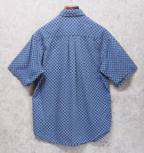 画像3: 90's~【ビンテージ】【DOCKERS】ドッカーズ【リーバイス】【青×幾何学模様】【半袖シャツ】ボタンダウンシャツ【サイズS】  (3)