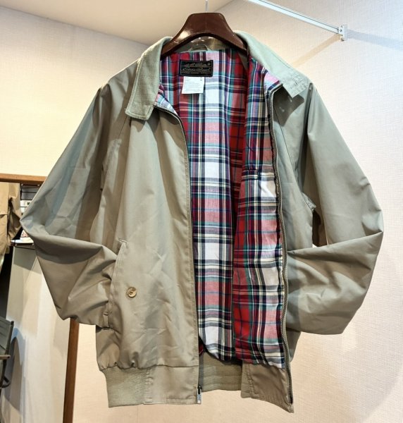 画像3: ~90's ビンテージ【エディーバウアー】【Eddie Bauer】【ベージュｘ裏地赤チェック】 ジップアップブルゾン【サイズM】  (3)