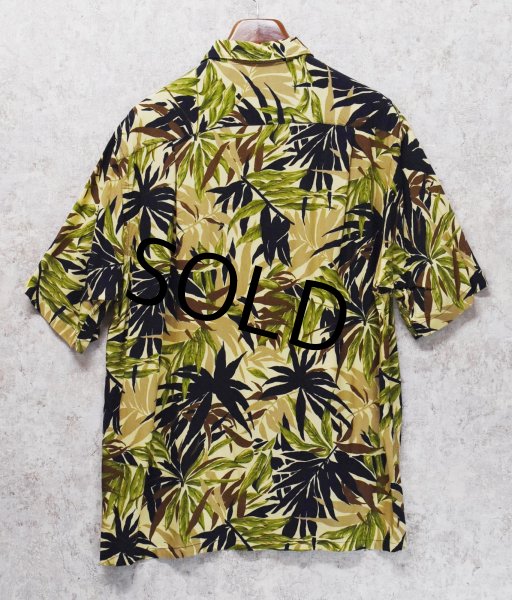 画像3: 90's【ビンテージ】【nautica】【ノーティカ】【レーヨン】茶系ｘ黒ｘ緑 【草柄】総柄【アロハシャツ】レーヨンシャツ【サイズL】  (3)