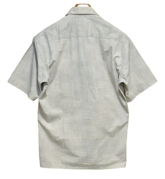 画像3: ほぼ未使用【ビンテージ】【pierre cardin】ピエールカルダン【ベージュ】柄入り【半袖】開襟シャツ【オープンカラーシャツ】サイズS  (3)