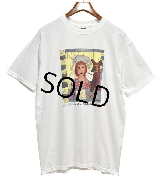 画像1: デッドストック 00's~【ビンテージ】【anvil】アンビル【生成り】【Save a life. Adopt a pet】猫と犬と女性【Tシャツ】【サイズL】  (1)