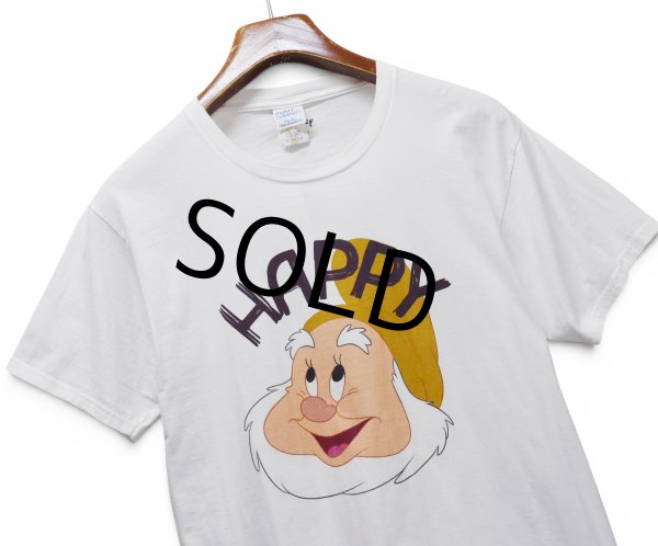 画像1: ビンテージ【PORT & COMPANY】ポート&カンパニー【Disney】ディズニー【HAPPY】【白雪姫】【小人】【プリントTシャツ】【サイズM】 (1)