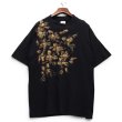 画像2: 90’s~【USA製】ビンテージ【黒】【SUN DAZE】【シングルステッチ】【GOLD花柄】【モックネック】【Tシャツ】【ワンサイズ】  (2)