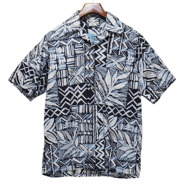 画像2: 【USA製】ビンテージ【GO BAREFOOT】【黒×白×青総柄】ハワイアンシャツ【コットン】アロハシャツ【半袖シャツ】【M】 (2)