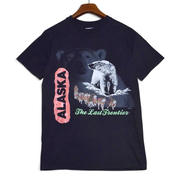 画像2: 【90's】【ビンテージ】【USA製】【ヘインズ】【Hanes】【ALASKA】【The Last Frontier】【犬ぞり】【クマ】プリント【Tシャツ】シングルステッチ【黒】【サイズM】 (2)