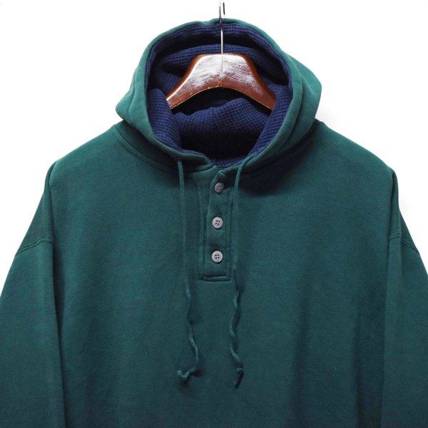 画像3: 【90’s】【ビンテージ】【USA製】【ラッセル】【Russell】【ヘンリーネックパーカー】【グリーン】【無地】【ワッフル裏地】【サイズXL】 (3)