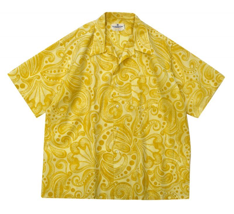 半袖　総柄シャツ　柄シャツ　アロハシャツ　黄色い　ファッション柄　ビンテージ