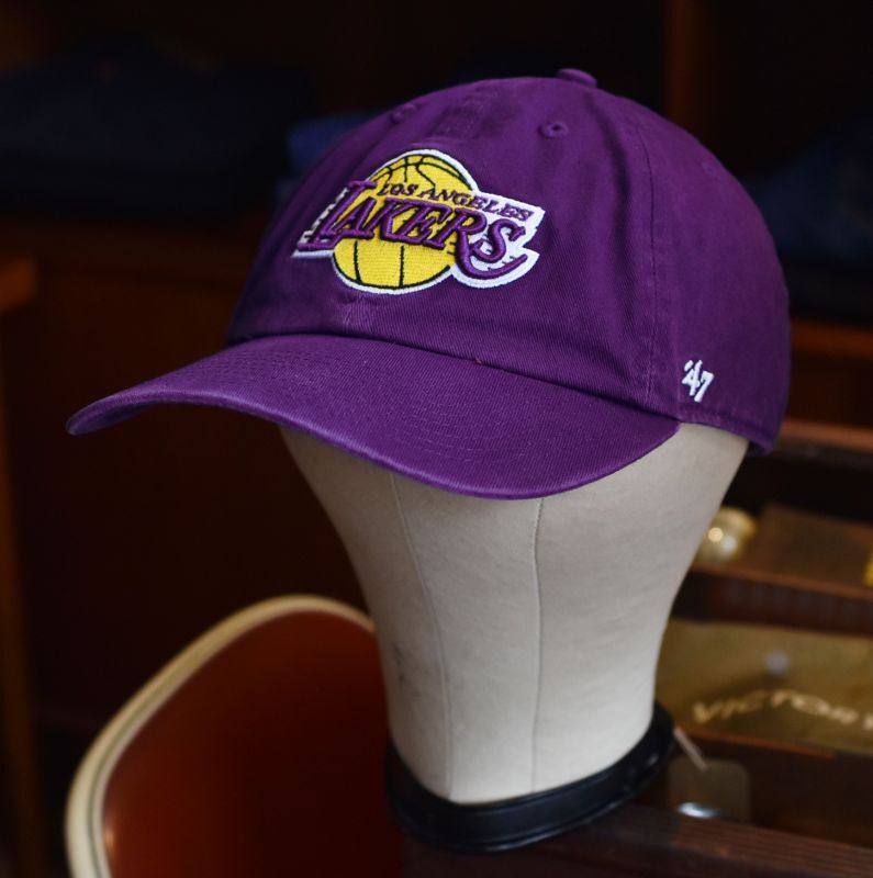 新品未使用　Lakersキャップ　レイカーズ　パープル　ヴィンテージ風　LA購入