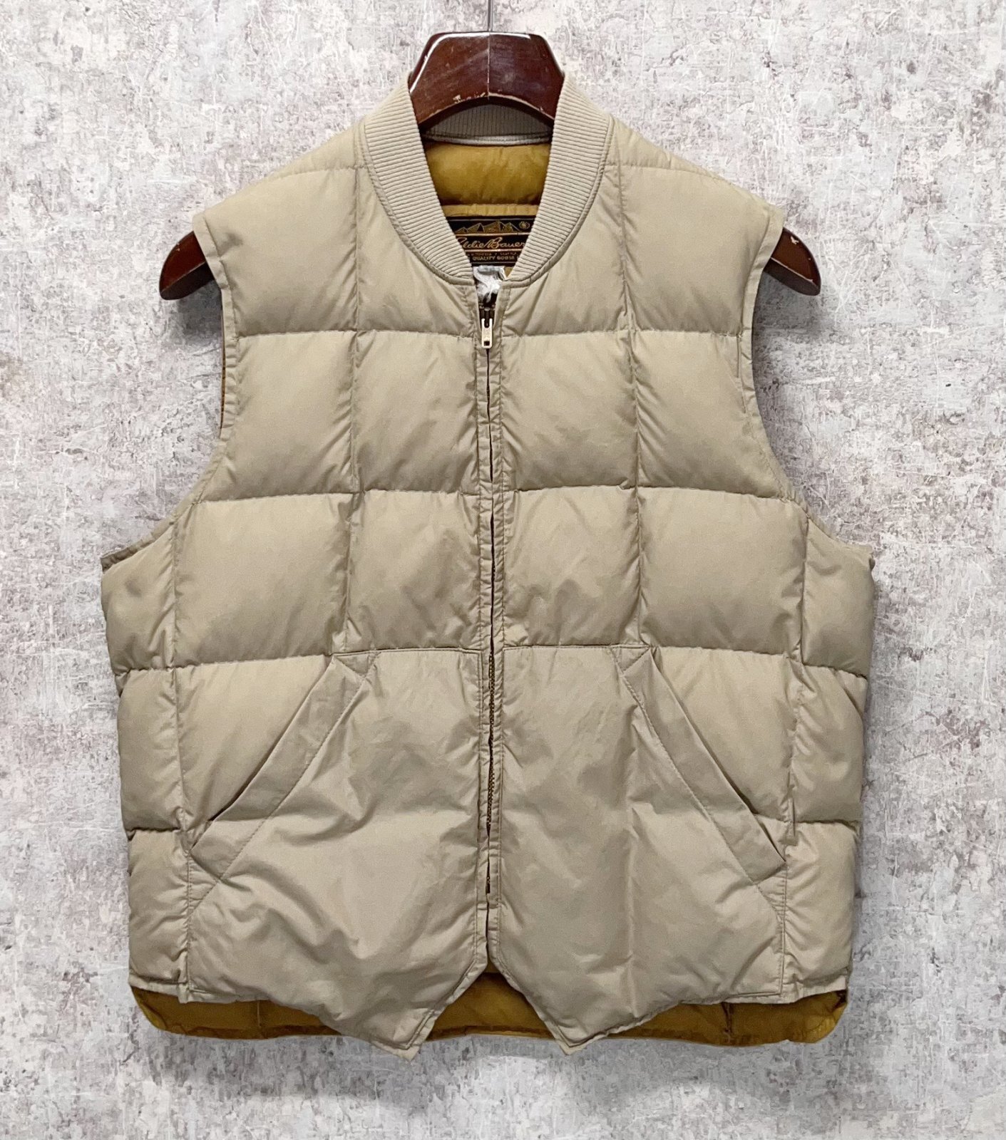 80s USA製 黒タグ eddie bauer ダウンベスト スカイライナー 80s USA製 黒タグ eddie bauer ダウンベスト スカイライナー 80s