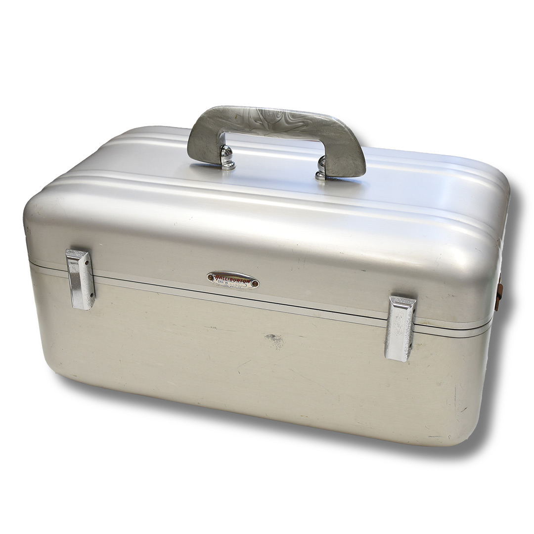 カバン　アタッシュケース　ゼロハリバートン　米国製　希少　ビンテージ ZERO HALLIBURTON 最大56%☆11/25〜 正規品5年保証 ゼロハリバートン